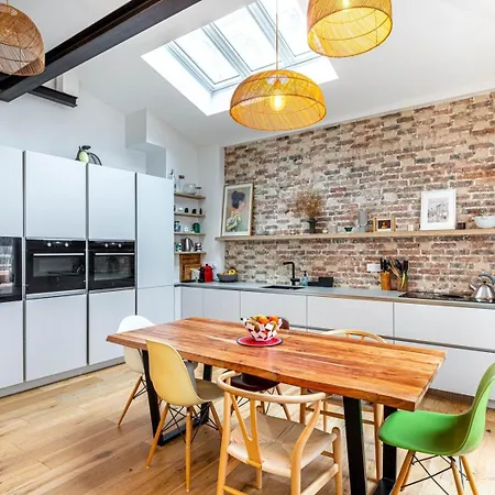 Guestready - Bright Retreat With A Terrace *